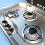 camec 3 burner gas cooktop with glass lid