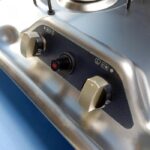 dometic 2 burner cooktop with lid pi8022 (480w x 370d)